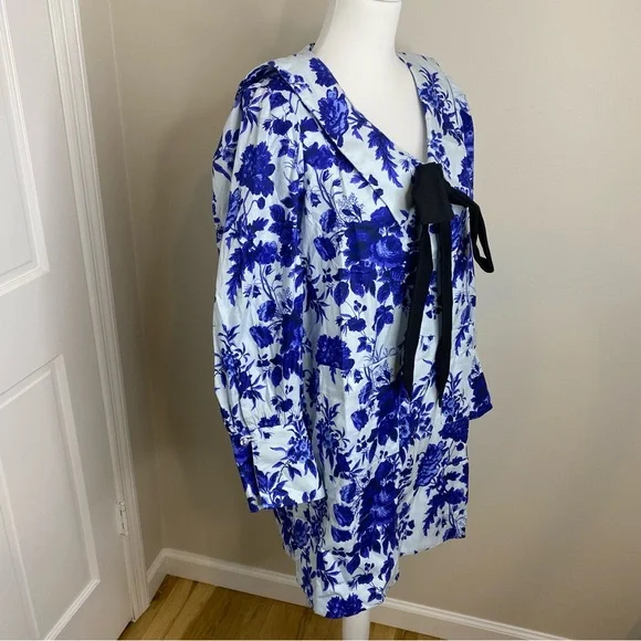 Tuckernuck Blue and White Floral Long-Sleeve Mini Dress with Black Bow - Picture 7 of 16